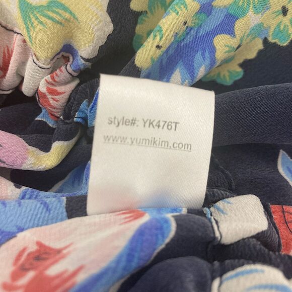 Yumi Kim Shacara Silk Blouse S Floral Crochet Trim Cinched Waist V-Neck - Picture 16 of 16